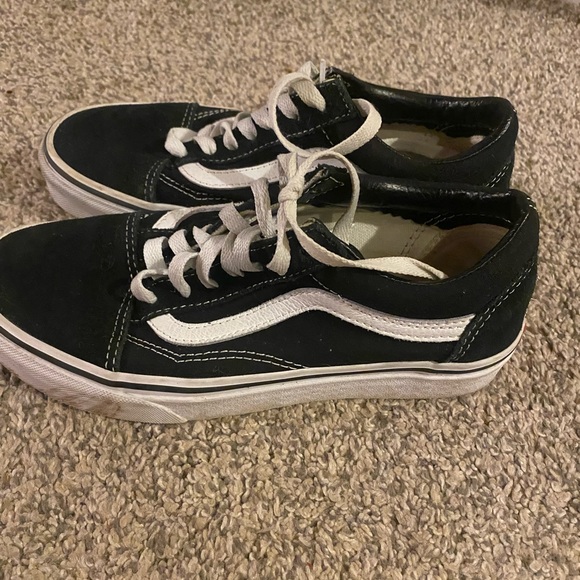 Vans - Picture 2 of 3